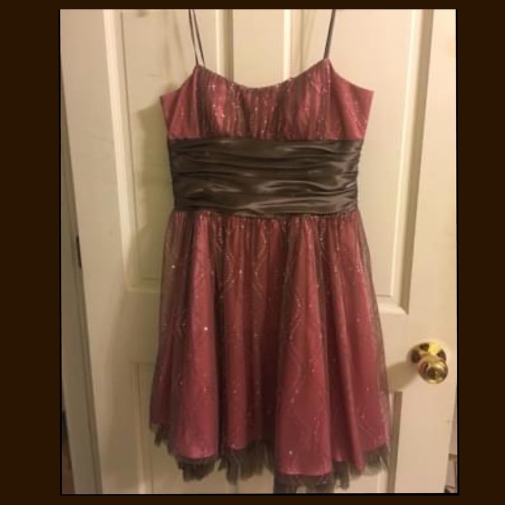 Morgan & Co Juniors 11/12 Pink/Brown Sparkly Dress